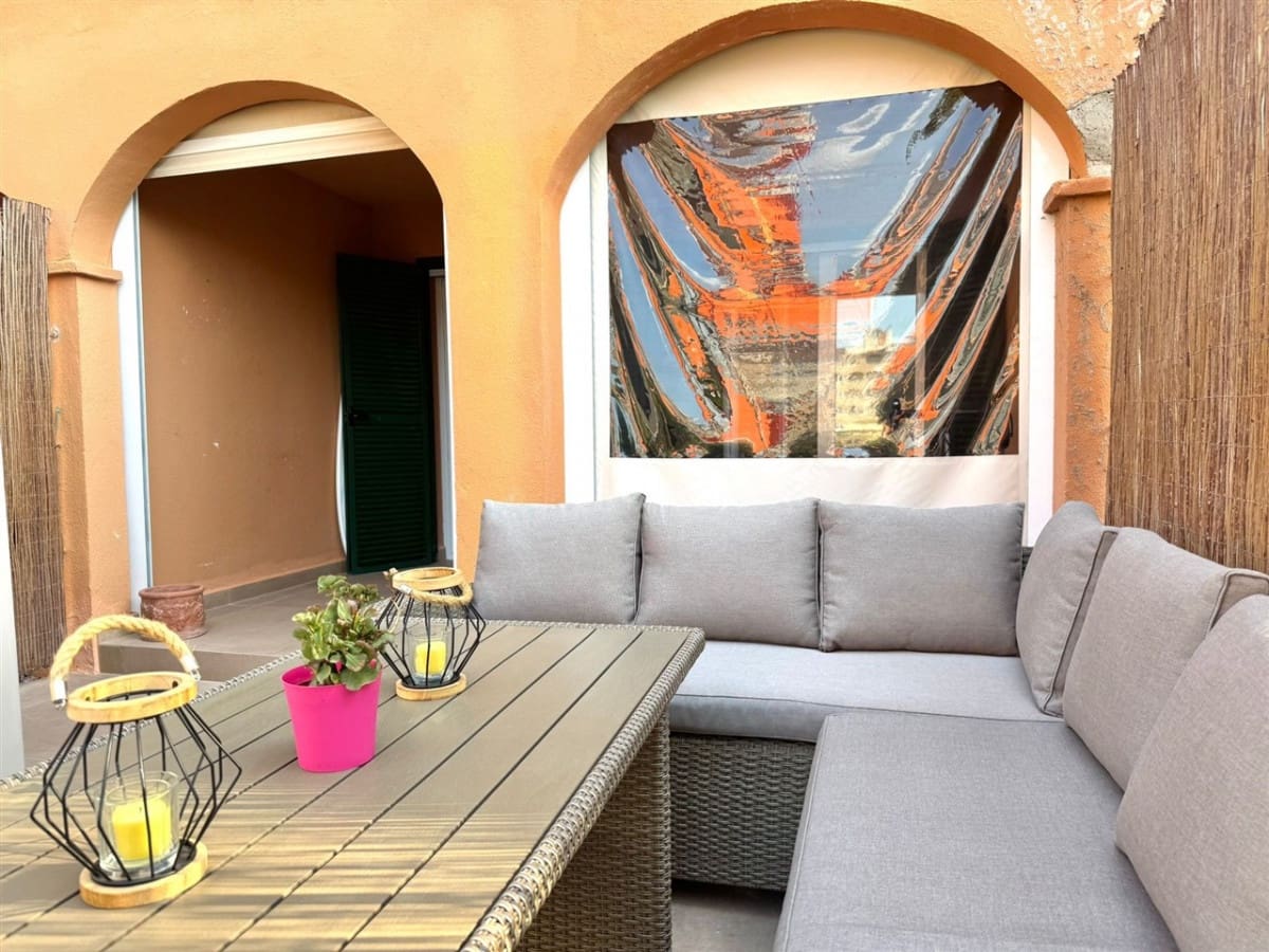 2 soveværelse Lejlighed til salg i El Toro / Port Adriano med garage - € 750.000 (Ref: 9298999)