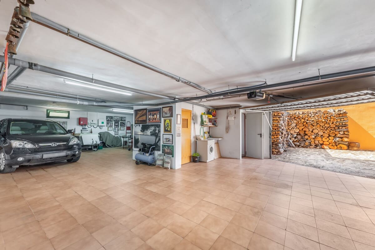 3 bedroom Villa for sale in Marratxi with pool garage - € 980,000 (Ref: 9319821)