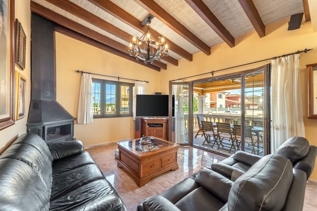 3 bedroom Villa for sale in Marratxí with pool garage - € 980,000 (Ref: 9319821)