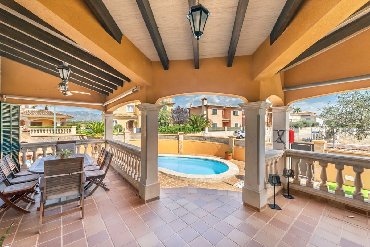 3 bedroom Villa for sale in Marratxi with pool garage - € 980,000 (Ref: 9319821)