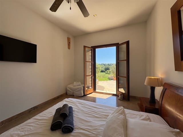 3 makuuhuone Maalaistalo myytävänä paikassa Manacor mukana 
autotalli - 2 100 000 € (Ref: 9329824)