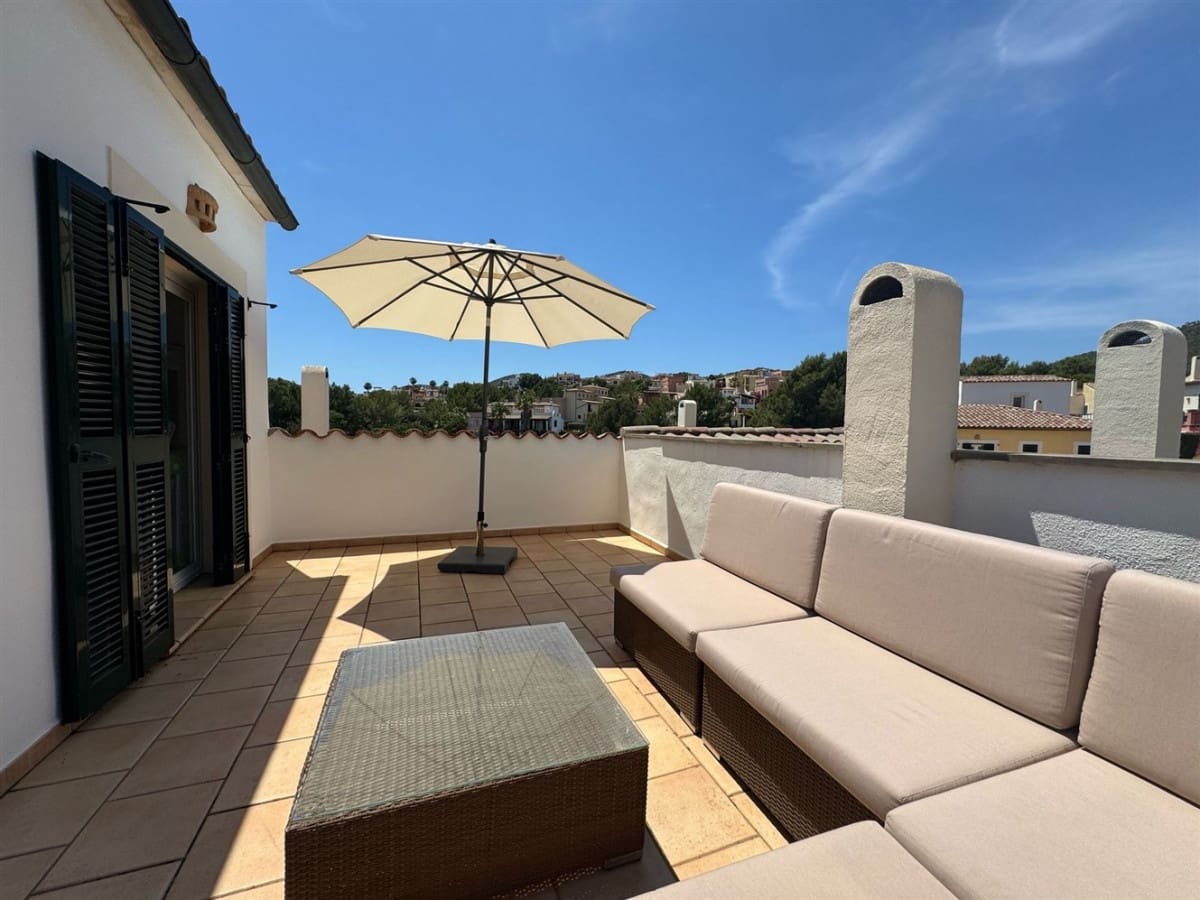 4 Zimmer Villa zu verkaufen in Es Camp De Mar / El Camp De Mar mit Pool - 899.000 € (Ref: 9331813)