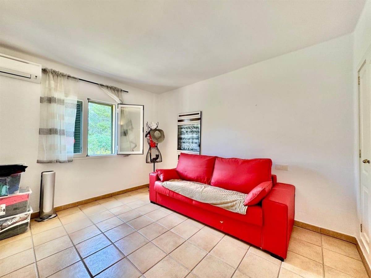 4 Zimmer Villa zu verkaufen in Es Camp De Mar / El Camp De Mar mit Pool - 899.000 € (Ref: 9331813)