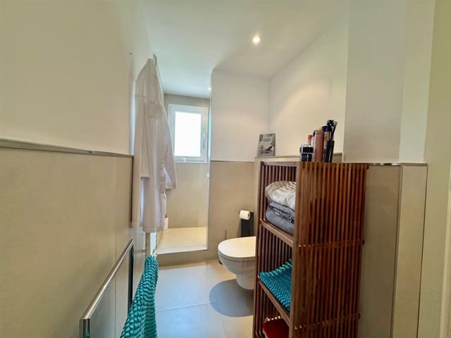 4 soverom Villa til salgs i Es Camp De Mar / El Camp De Mar, Andratx med svømmebasseng - € 899 000 (Ref: 9331813)