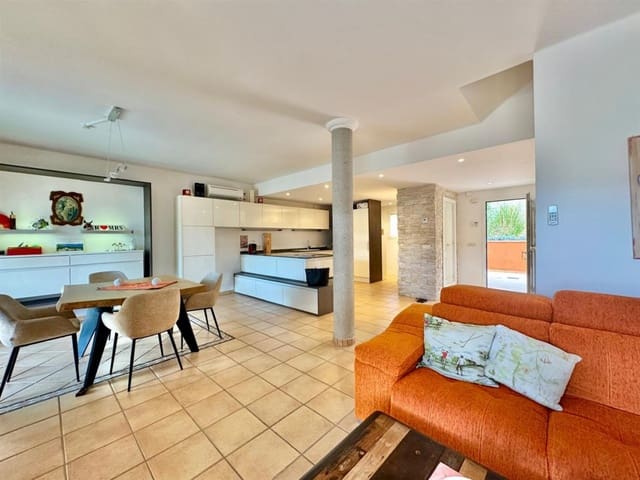 4 soverom Villa til salgs i Es Camp De Mar / El Camp De Mar, Andratx med svømmebasseng - € 899 000 (Ref: 9331813)