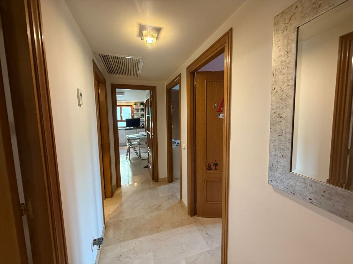 2 sovrum Lägenhet till salu i Genova med pool garage - 695 000 € (Ref: 9345312)