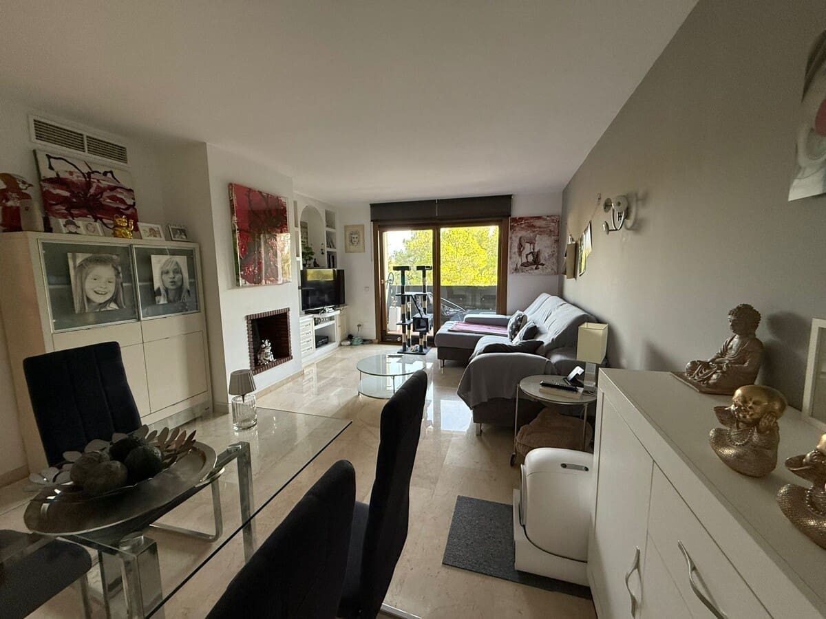 2 sovrum Lägenhet till salu i Genova med pool garage - 695 000 € (Ref: 9345312)