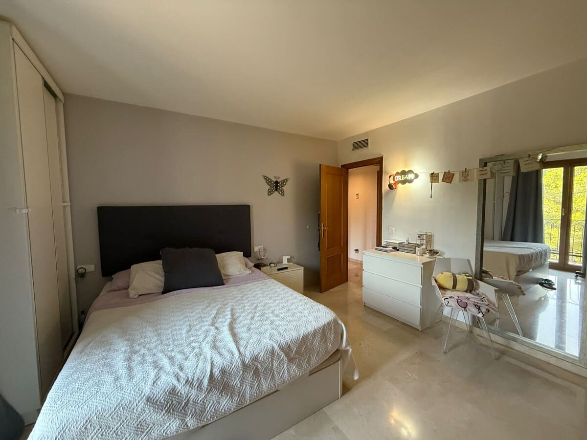 2 sovrum Lägenhet till salu i Genova med pool garage - 695 000 € (Ref: 9345312)