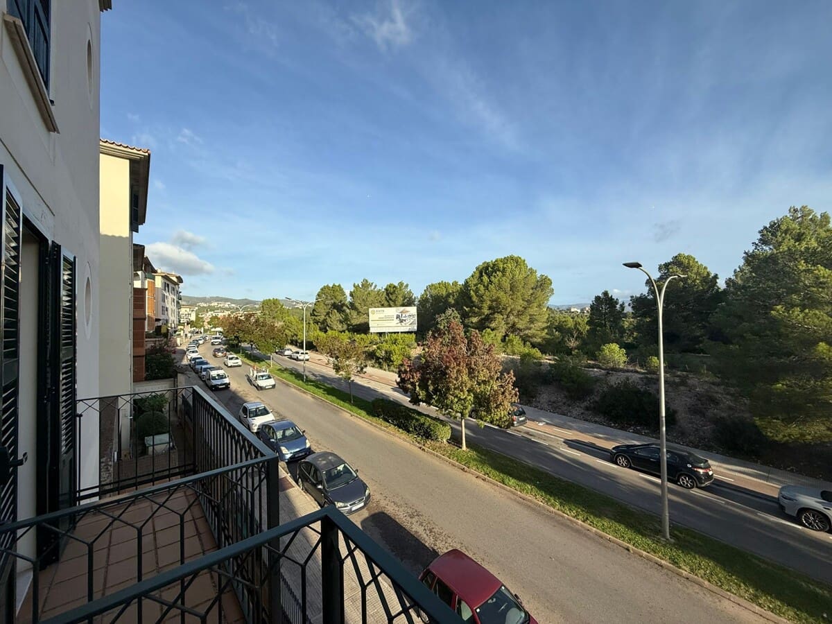 2 sovrum Lägenhet till salu i Genova med pool garage - 695 000 € (Ref: 9345312)