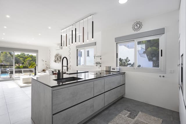 3 soveværelse Byhus til salg i Tolleric, Llucmajor med swimmingpool garage - € 1.099.000 (Ref: 9346553)