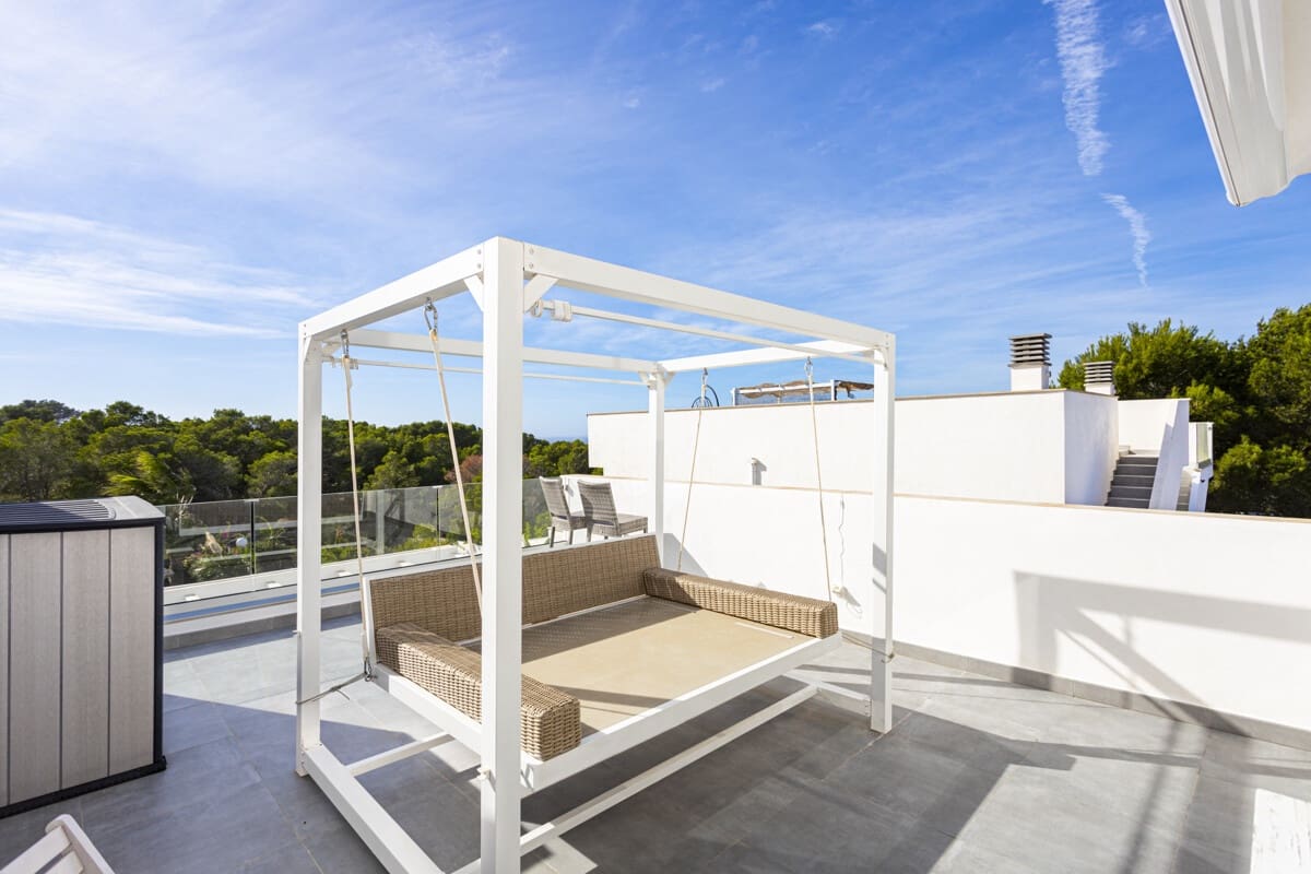 3 makuuhuone Omakotitalo myytävänä paikassa Tolleric mukana uima-altaan 
autotalli - 1 099 000 € (Ref: 9346553)