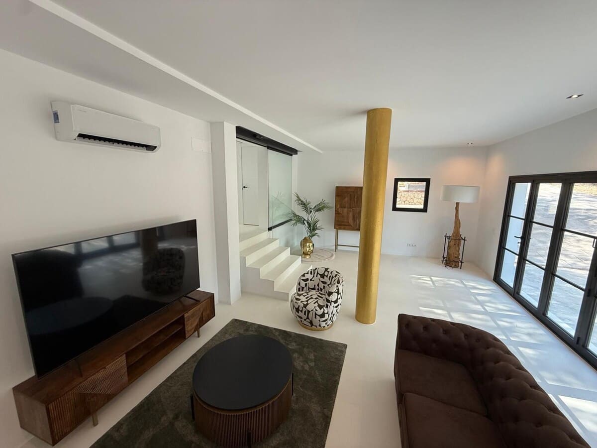 5 camera da letto Villa da affittare in Genova con piscina garage - 12.000 € (Rif: 9357689)