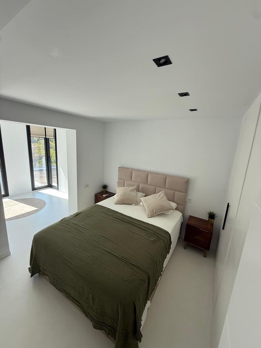 5 camera da letto Villa da affittare in Genova con piscina garage - 12.000 € (Rif: 9357689)