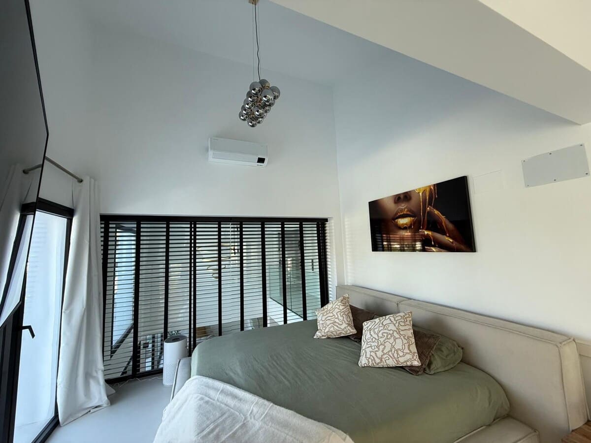 5 camera da letto Villa da affittare in Genova con piscina garage - 12.000 € (Rif: 9357689)