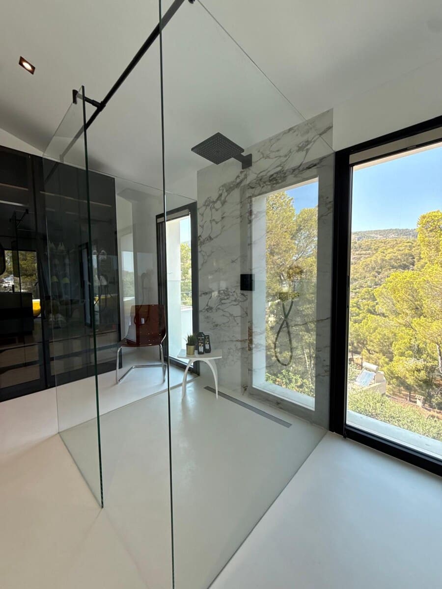 5 camera da letto Villa da affittare in Genova con piscina garage - 12.000 € (Rif: 9357689)