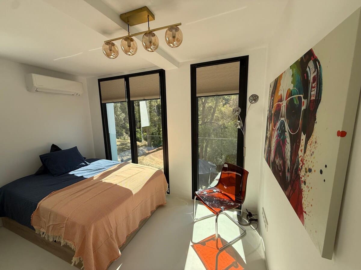 5 camera da letto Villa da affittare in Genova con piscina garage - 12.000 € (Rif: 9357689)