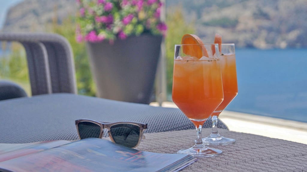 9 bedroom Villa for sale in Es Camp De Mar / El Camp De Mar with pool garage - € 15,000,000 (Ref: 9357690)