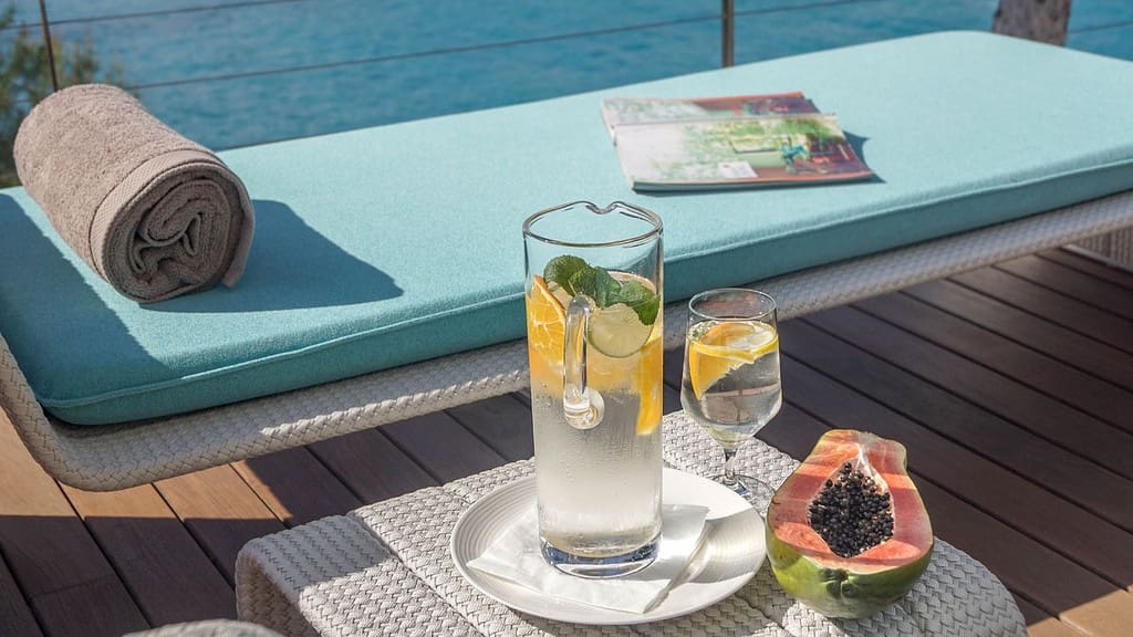 9 bedroom Villa for sale in Es Camp De Mar / El Camp De Mar with pool garage - € 15,000,000 (Ref: 9357690)