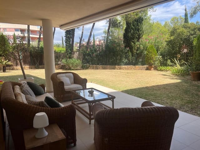 4 bedroom Flat for sale in Sol de Mallorca, Calvià with pool - € 995,000 (Ref: 9400228)