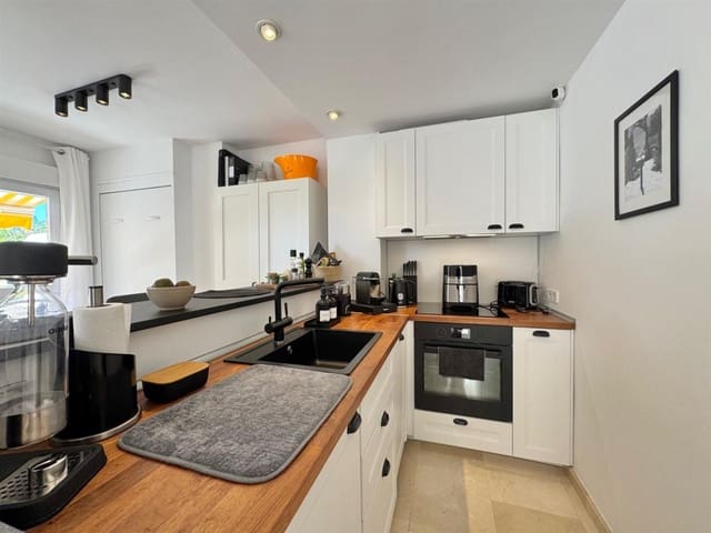 1 soveværelse Penthouse til salg i Es Camp De Mar / El Camp De Mar, Andratx med garage - € 545.000 (Ref: 9400233)