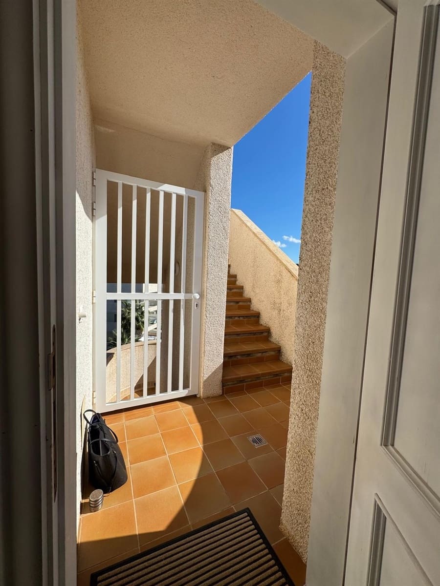 1 bedroom Penthouse for sale in Es Camp De Mar / El Camp De Mar with garage - € 545,000 (Ref: 9400233)