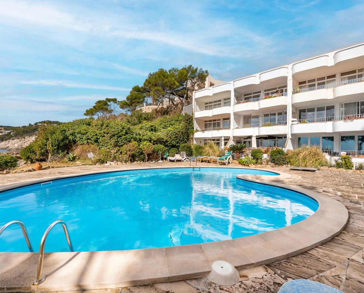 2 soveværelse Lejlighed til salg i Es Camp De Mar / El Camp De Mar med swimmingpool - € 550.000 (Ref: 9405844)