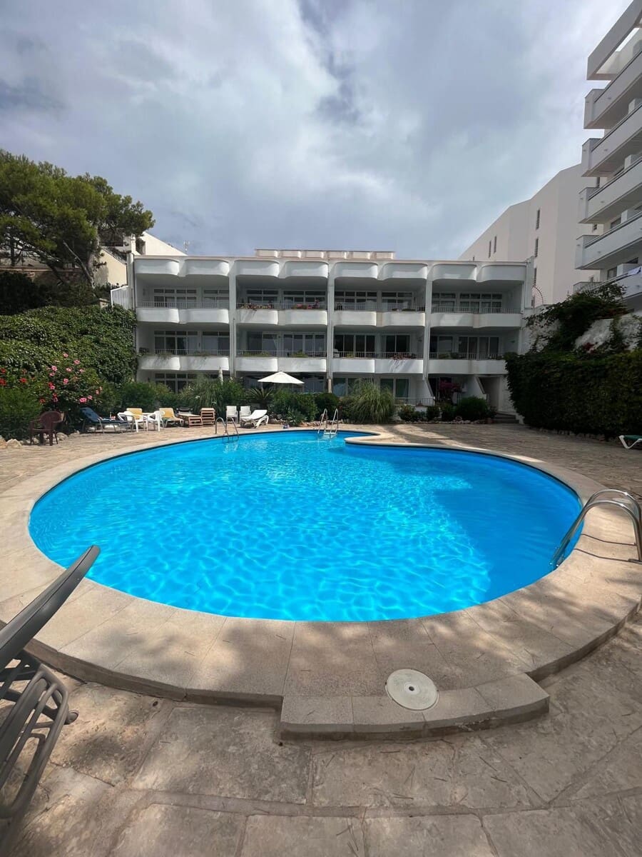 2 soveværelse Lejlighed til salg i Es Camp De Mar / El Camp De Mar med swimmingpool - € 550.000 (Ref: 9405844)