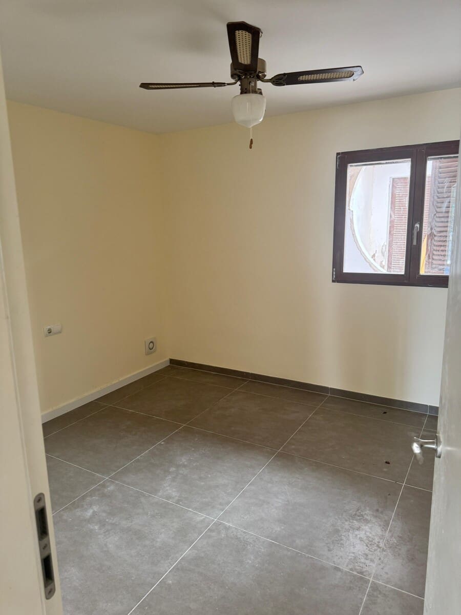 2 soveværelse Lejlighed til salg i Es Camp De Mar / El Camp De Mar med swimmingpool - € 550.000 (Ref: 9405844)