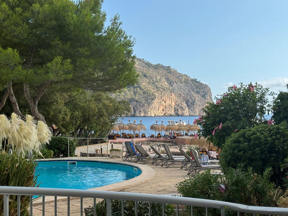 2 soveværelse Lejlighed til salg i Es Camp De Mar / El Camp De Mar med swimmingpool - € 550.000 (Ref: 9405844)