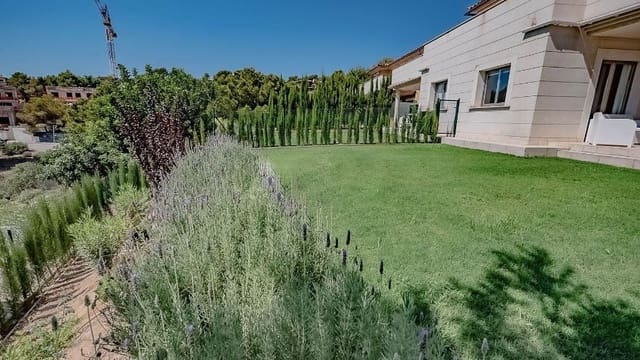Villa/Maison Mitoyenne de 4 chambres à louer à Cala Vinyes / Cala Vinyas / Cala Viñas, Calvià avec piscine garage - 3 950 € (Ref: 9413244)