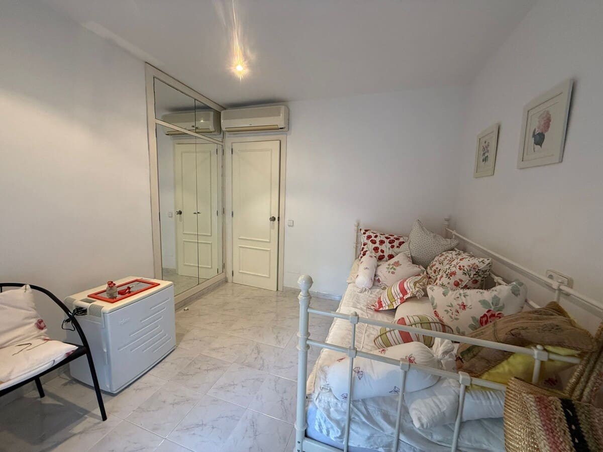 3 bedroom Villa for sale in Costa de la Calma with pool garage - € 1,200,000 (Ref: 9436398)