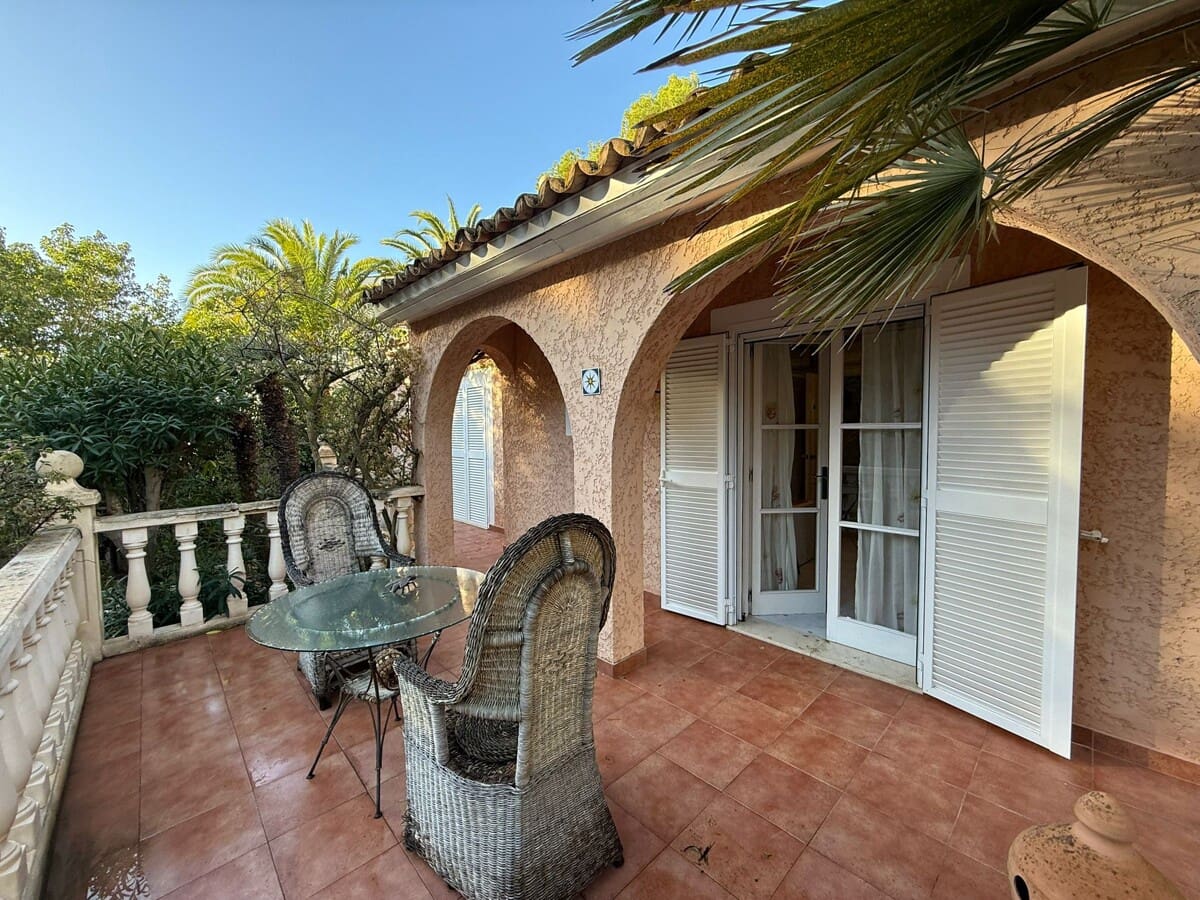 3 bedroom Villa for sale in Costa de la Calma with pool garage - € 1,200,000 (Ref: 9436398)