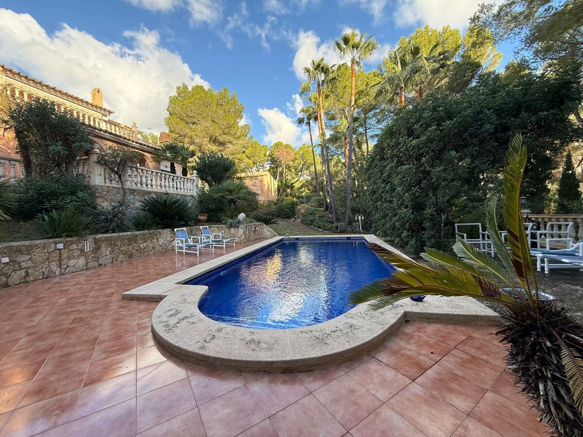 3 bedroom Villa for sale in Costa de la Calma with pool garage - € 1,200,000 (Ref: 9436398)
