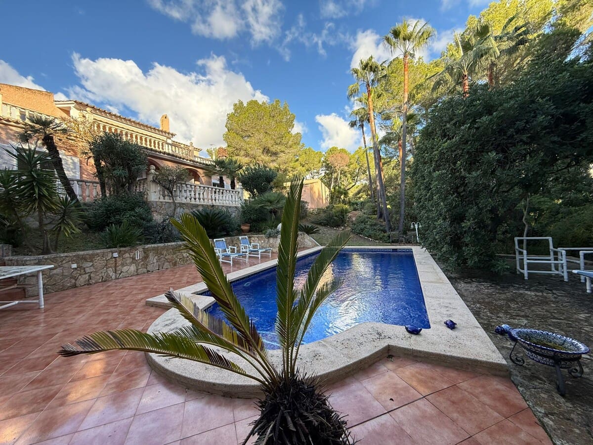 3 bedroom Villa for sale in Costa de la Calma with pool garage - € 1,200,000 (Ref: 9436398)