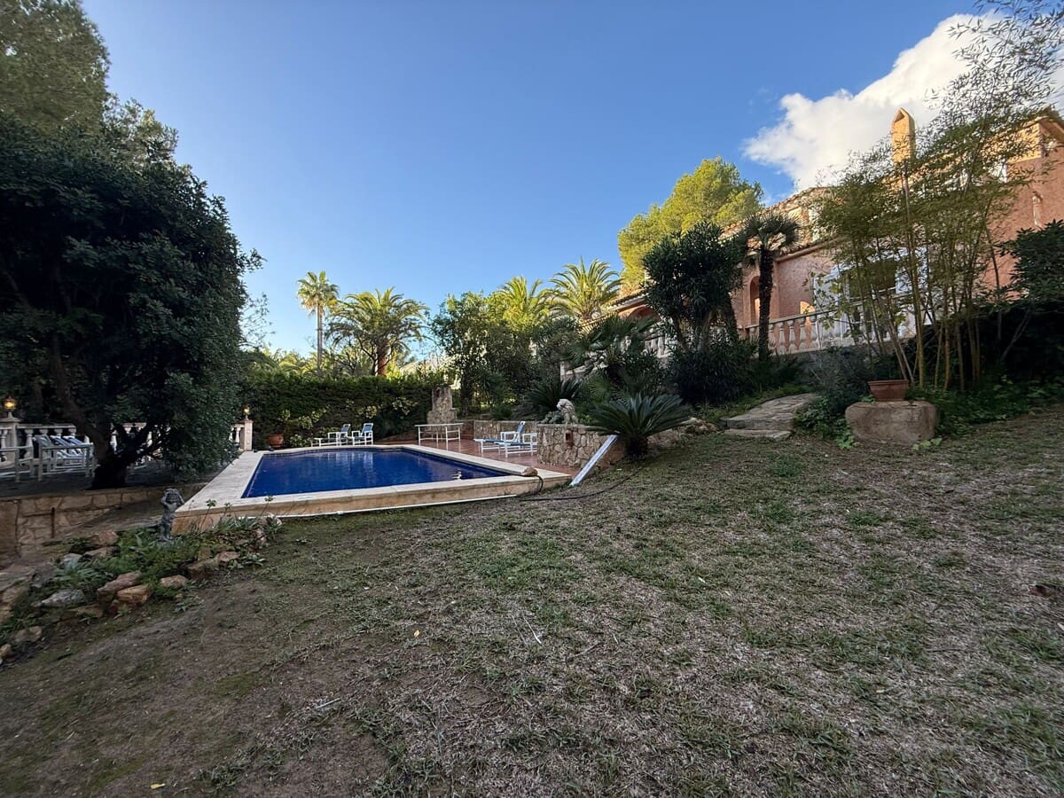 3 bedroom Villa for sale in Costa de la Calma with pool garage - € 1,200,000 (Ref: 9436398)