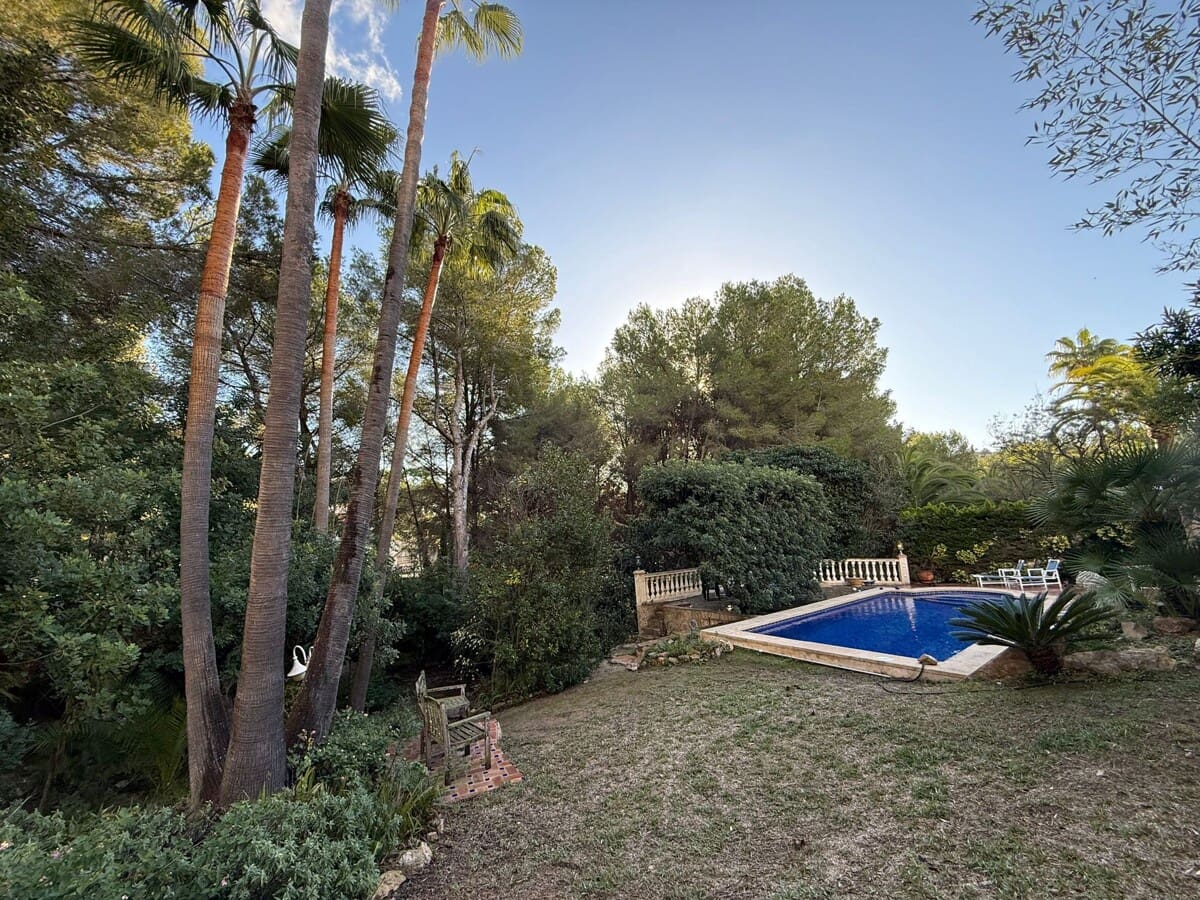 3 bedroom Villa for sale in Costa de la Calma with pool garage - € 1,200,000 (Ref: 9436398)