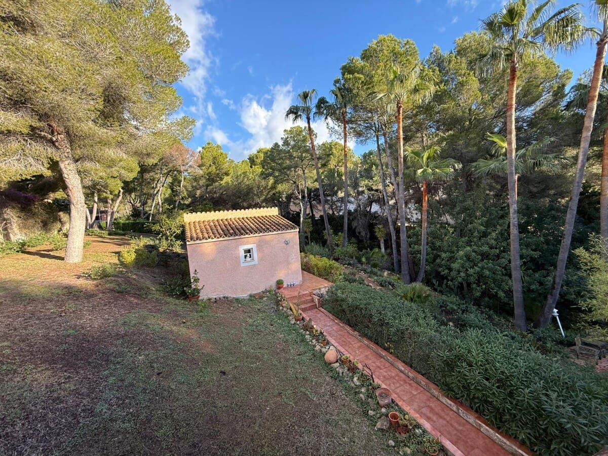 3 bedroom Villa for sale in Costa de la Calma with pool garage - € 1,200,000 (Ref: 9436398)