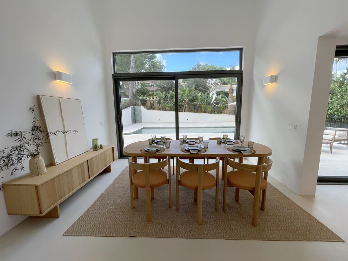 4 bedroom Villa for sale in Santa Ponsa with pool garage - € 2,950,000 (Ref: 9436399)