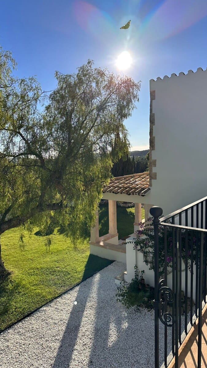 6 sypialnia Willa na sprzedaż w Genova z basenem garażem - 6 950 000 € (Ref: 9436400)