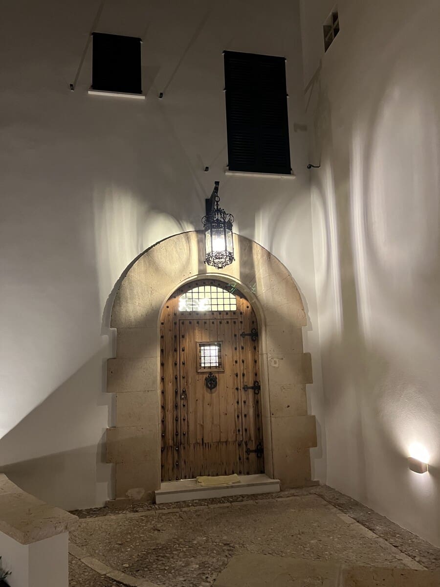 6 sypialnia Willa na sprzedaż w Genova z basenem garażem - 6 950 000 € (Ref: 9436400)