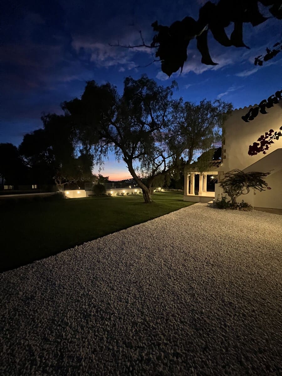 6 sypialnia Willa na sprzedaż w Genova z basenem garażem - 6 950 000 € (Ref: 9436400)