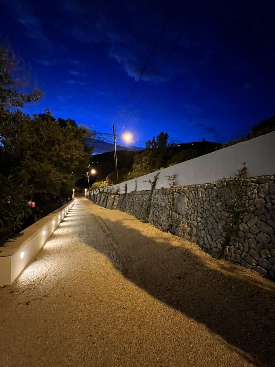 6 sypialnia Willa na sprzedaż w Genova z basenem garażem - 6 950 000 € (Ref: 9436400)