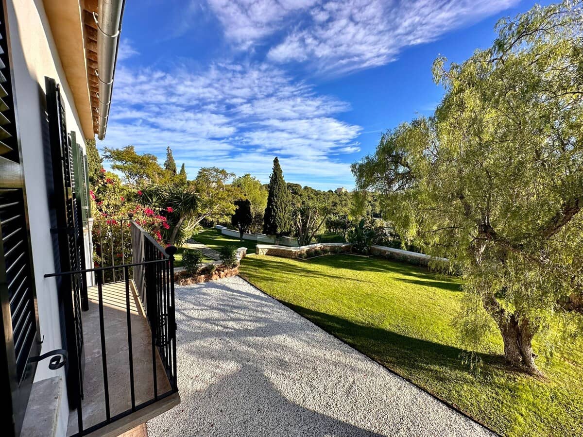 6 sypialnia Willa na sprzedaż w Genova z basenem garażem - 6 950 000 € (Ref: 9436400)