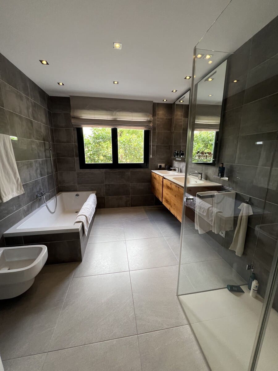 4 chambre Villa/Maison à vendre à Santa Ponsa avec piscine garage - 2 900 000 € (Ref: 9438770)