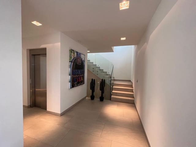 4 chambre Villa/Maison à vendre à Santa Ponsa, Calvià avec piscine garage - 5 900 000 € (Ref: 9439046)