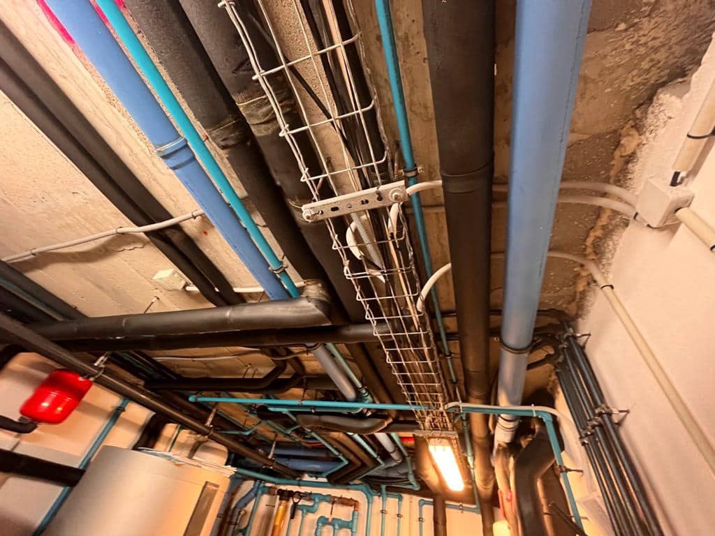 4 bedroom Villa for sale in Santa Ponsa with pool garage - € 5,900,000 (Ref: 9439046)