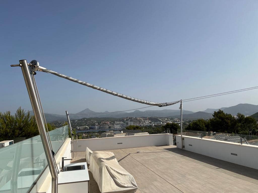 4 bedroom Villa for sale in Santa Ponsa with pool garage - € 5,900,000 (Ref: 9439046)