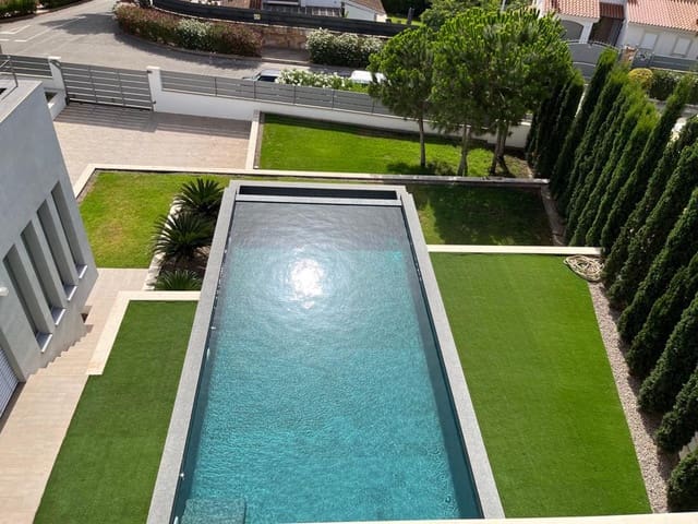 4 chambre Villa/Maison à vendre à Santa Ponsa, Calvià avec piscine garage - 5 900 000 € (Ref: 9439046)