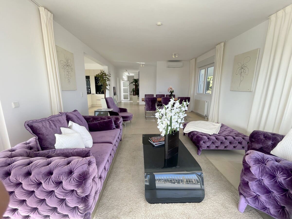 6 soverom Villa til salgs i Palmanova med svømmebasseng - € 3 950 000 (Ref: 9451553)