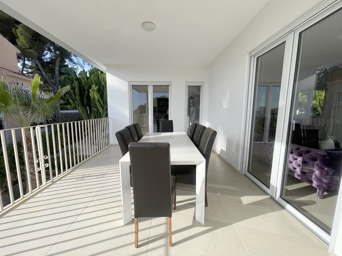 6 soverom Villa til salgs i Palmanova med svømmebasseng - € 3 950 000 (Ref: 9451553)